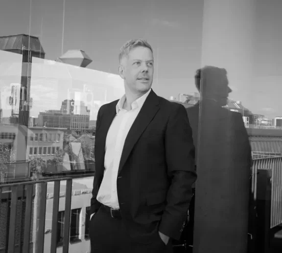 Carsten Steinert is a lawyer at the full-service law firm BUSE in Dusseldorf. ✓ Public procurement law ✓ State aid law ✓ Energy industry law