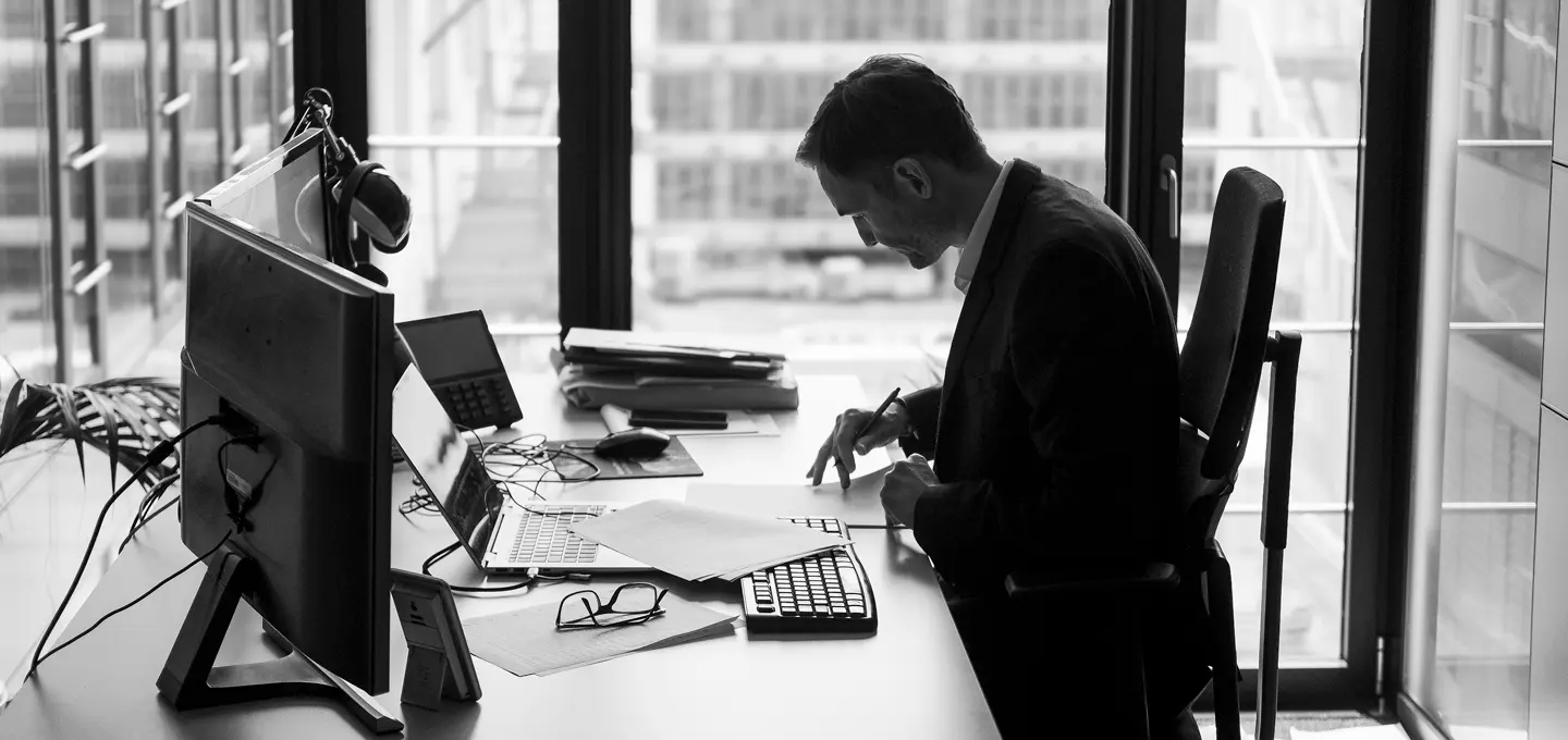 Albrecht von Wilucki ist Rechtsanwalt der Kanzlei BUSE in Düsseldorf. ✓ Wirtschaftsrecht ✓ Gesellschaftsrecht ✓ Mergers & Acquisitions