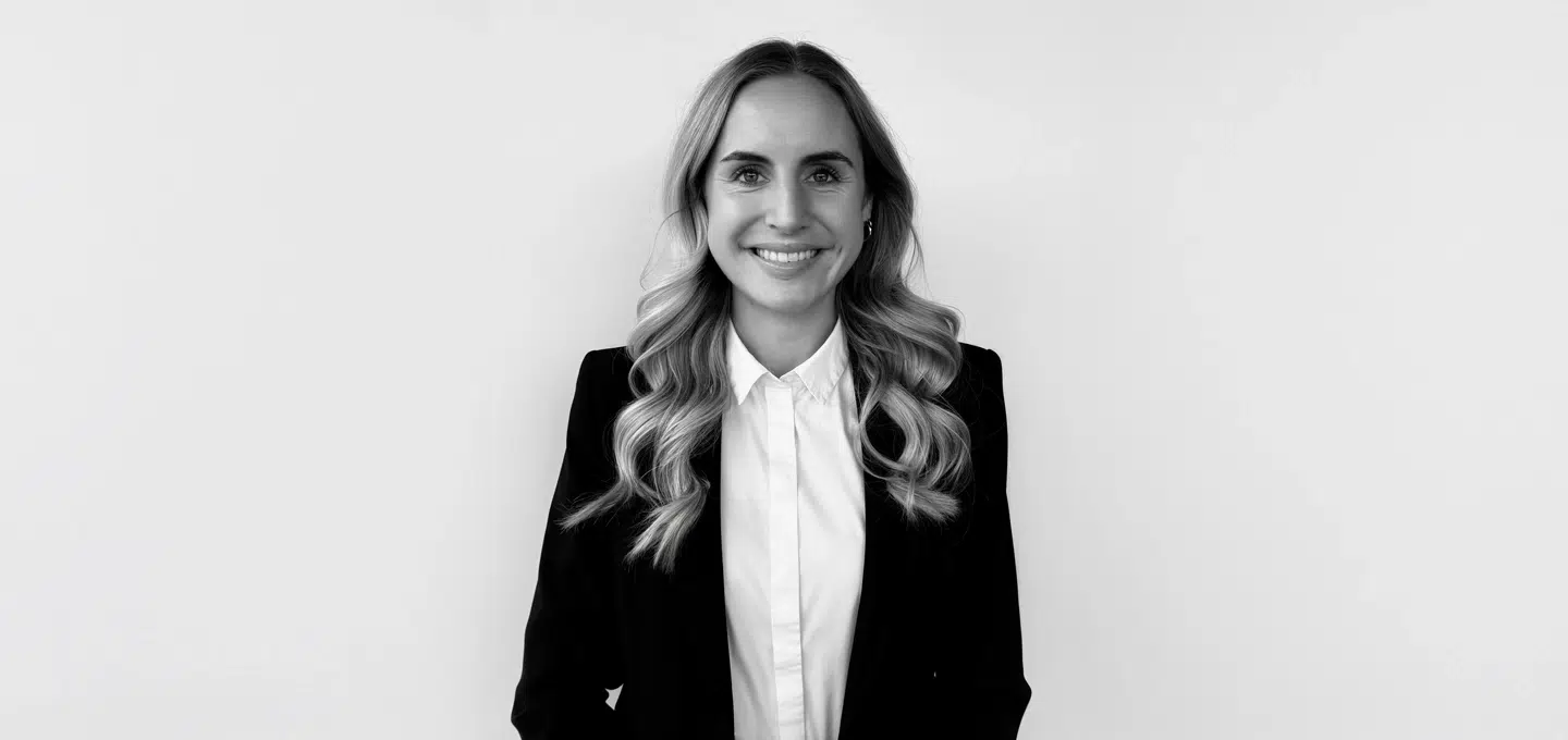 Friederike Becker is a solicitor and associate at the Düsseldorf office. She is a member of the Corporate Law and M&A Practice Group.